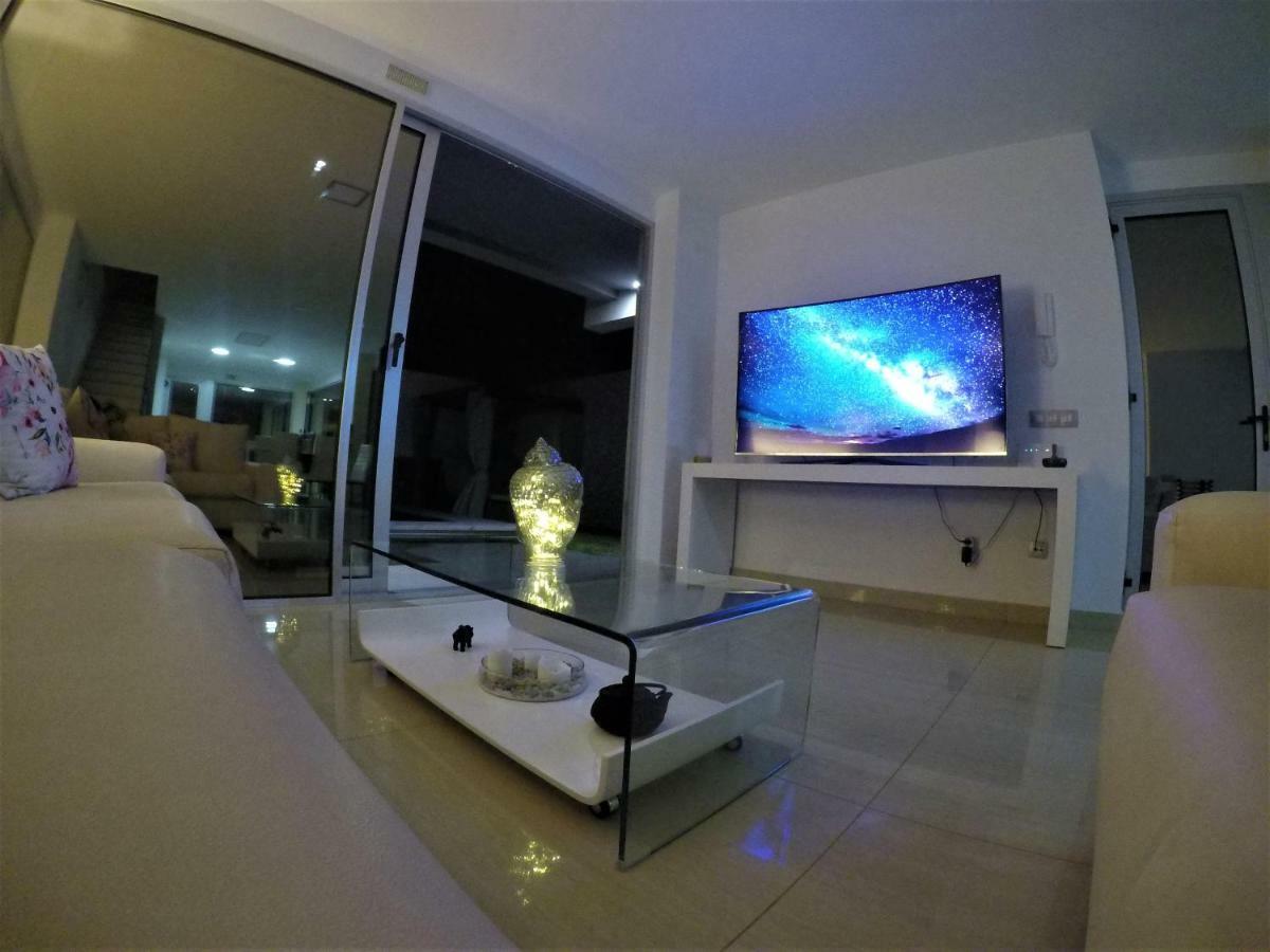 Diamond Buddha Vila Melenara Exterior foto